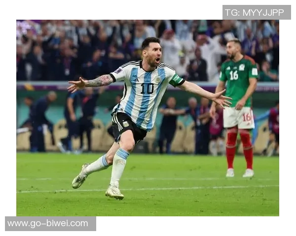 梅西在绿茵场上的精彩瞬间与足球艺术的完美结合图片展示 梅西在绿茵场上的精彩瞬间与足球艺术的完美结合图片展示