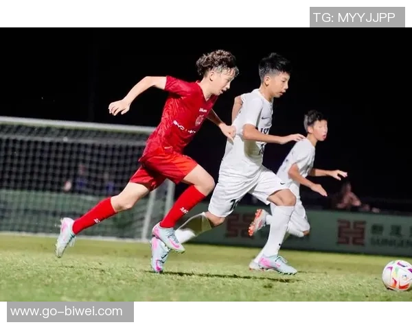 苏体拉玛足球学院培养未来足球明星助力青少年成长与发展