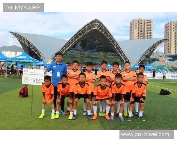 足球7的深远意义与对青少年成长的积极影响探讨